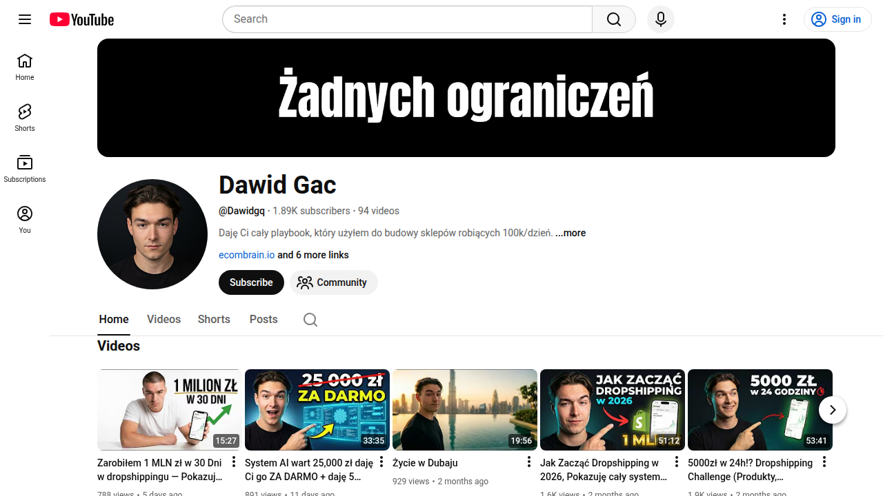 Autor artykułu dzieli się praktycznymi poradami na temat e-commerce i dropshippingu na swoim kanale YouTube.